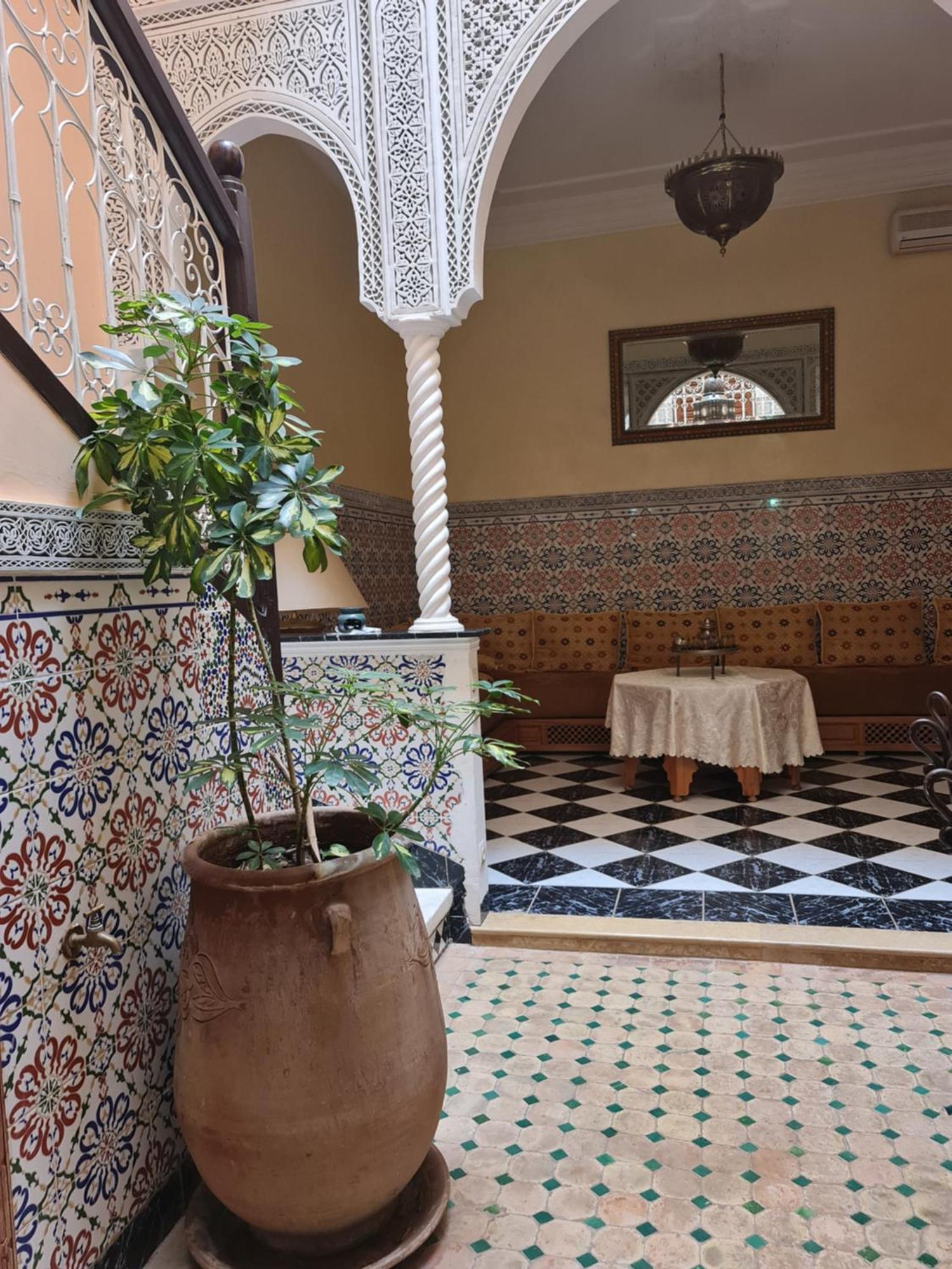 Riad Bab Almadina Маракеш Екстериор снимка